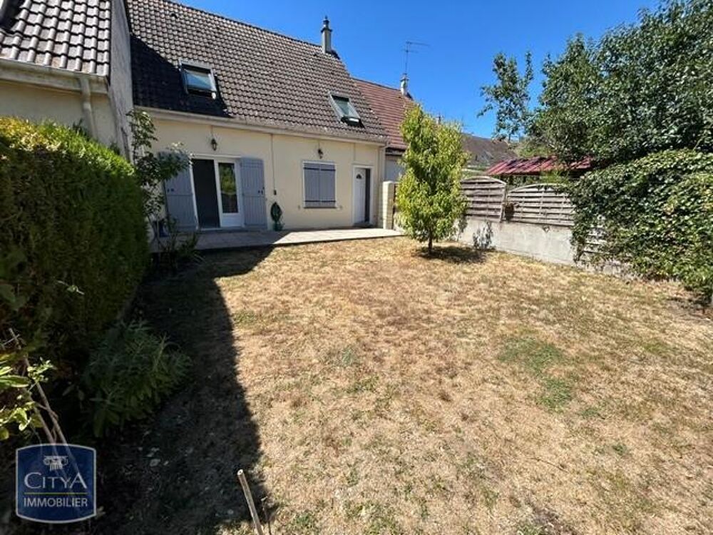 location Maison - 4 pièce(s) - 125 m² Saint-Germain-du-Puy (18390)