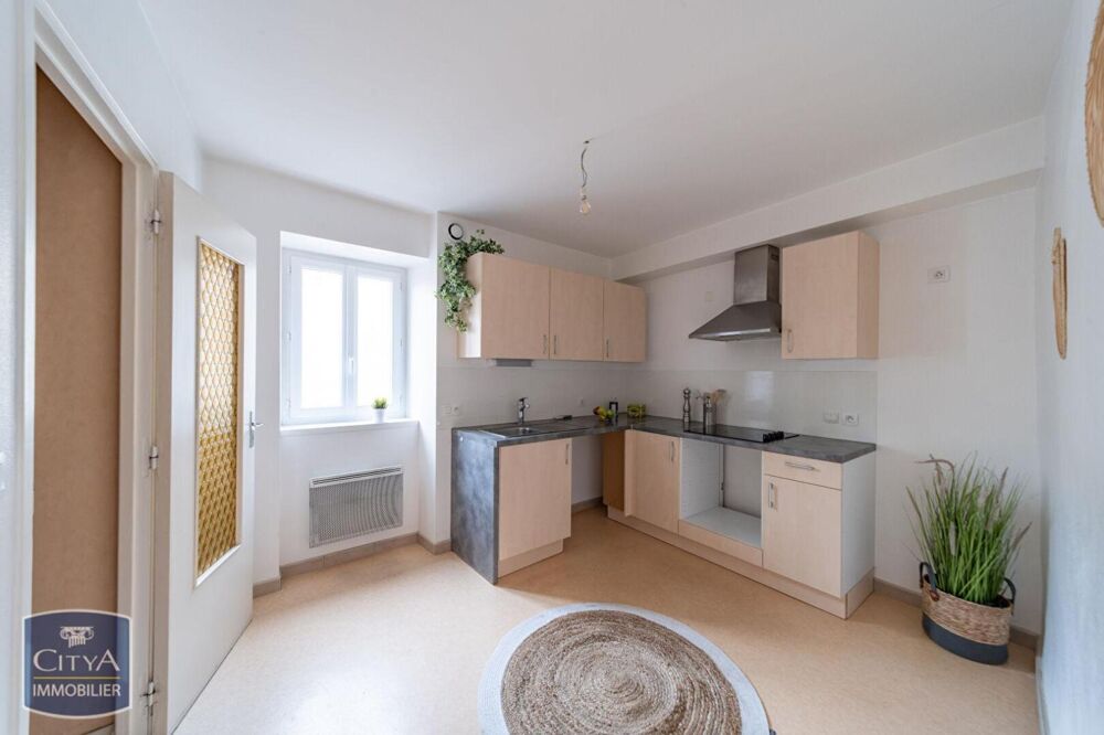 location Appartement - 4 pièce(s) - 75 m² Tallende (63450)