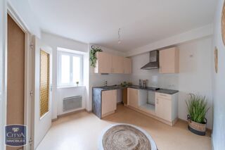  Appartement à louer 4 pièces 75 m²