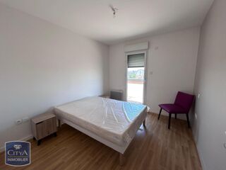  Appartement à louer 3 pièces 71 m²