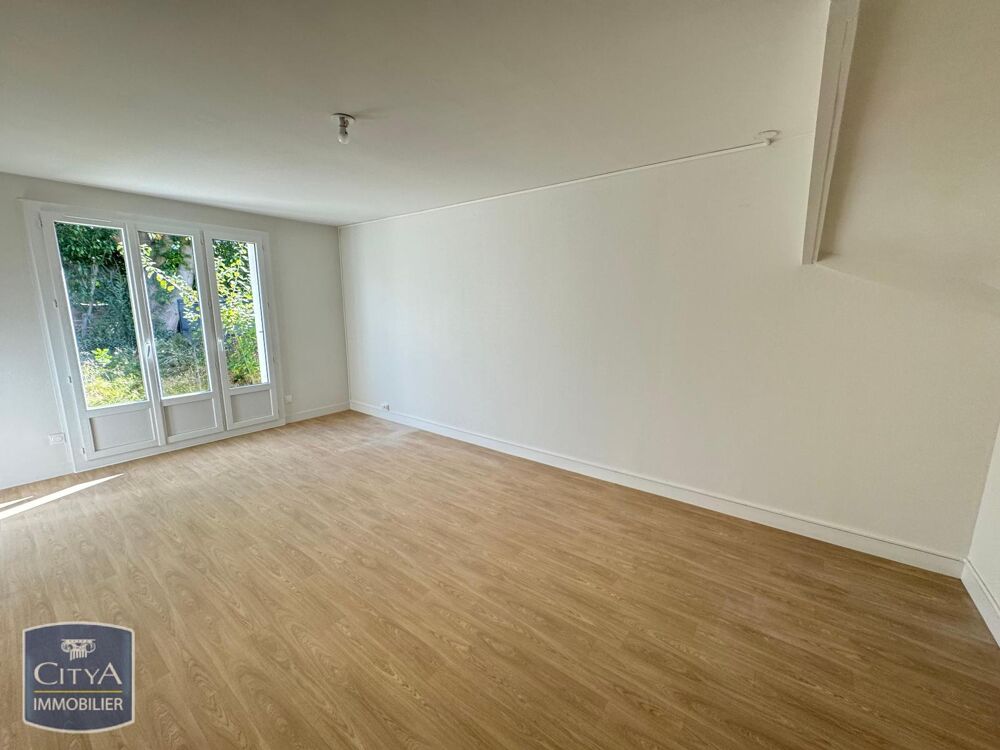 location Maison - 4 pièce(s) - 77 m² Le Mans (72000)