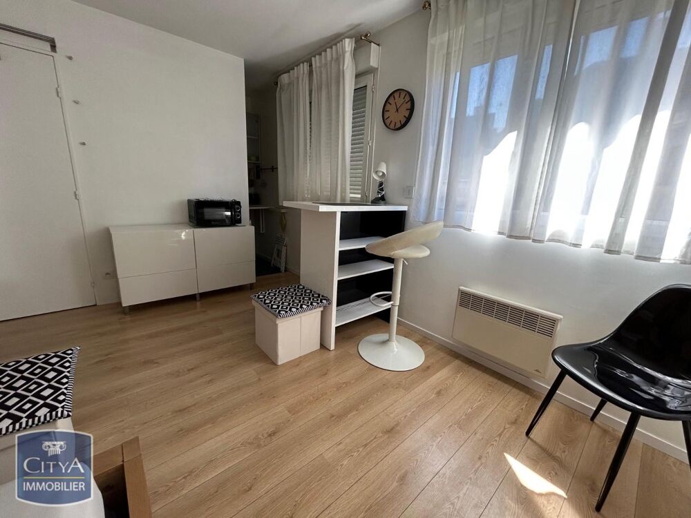 À LOUER : Appartement récent T1 situé au coeur de la vill....