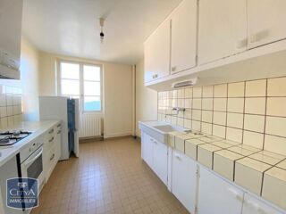  Appartement à louer 2 pièces 50 m²