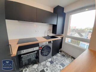  Appartement à louer 4 pièces 74 m²