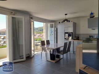  Appartement à louer 3 pièces 61 m²