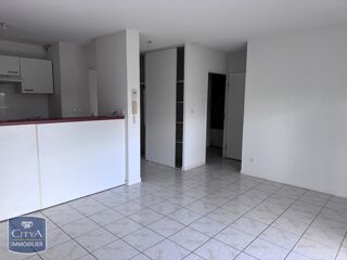  Appartement à louer 2 pièces 39 m²