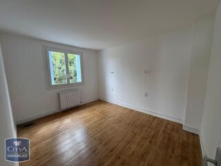  Maison à louer 5 pièces 120 m²