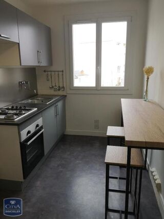  Appartement à louer 4 pièces 69 m²