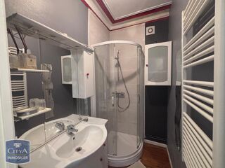  Appartement à louer 2 pièces 47 m²