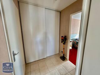  Appartement à louer 3 pièces 64 m²