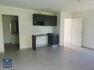 location Appartement - 2 pièce(s) - 51 m² Arles (13200)