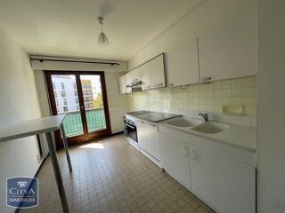 Appartement à louer 3 pièces 69 m²
