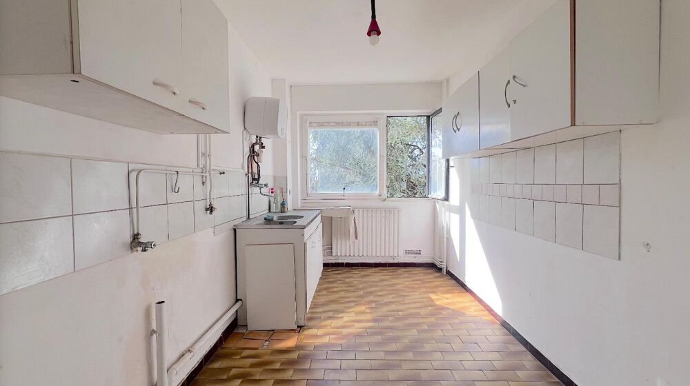 vente Appartement - 4 pièce(s) - 80 m² Décines-Charpieu (69150)