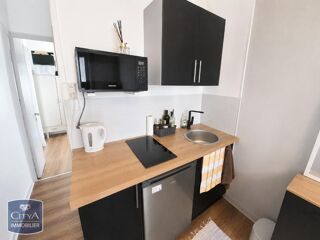  Appartement à louer 2 pièces 25 m²