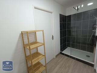  Appartement à louer 2 pièces 42 m²