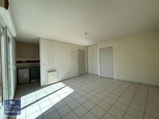  Appartement à louer 2 pièces 38 m²