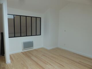  Appartement � louer 4 pi�ces 83 m�