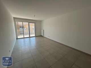  Appartement à louer 4 pièces 76 m²