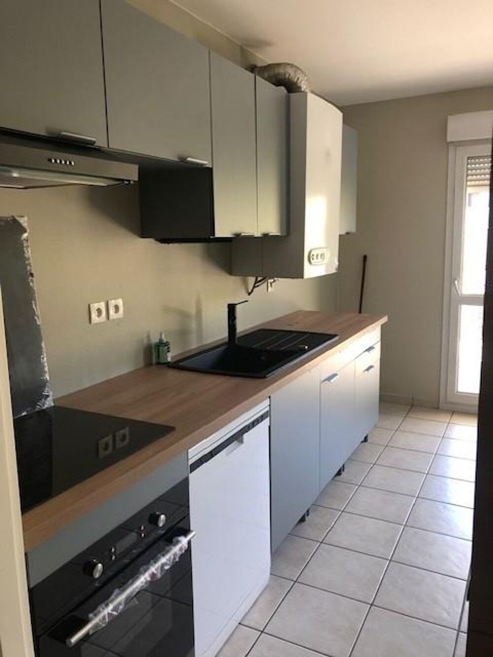 location Appartement - 3 pièce(s) - 74 m² Saint-Étienne (42000)