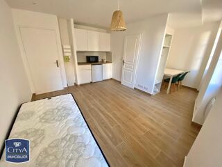  Appartement à louer 1 pièce 21 m²