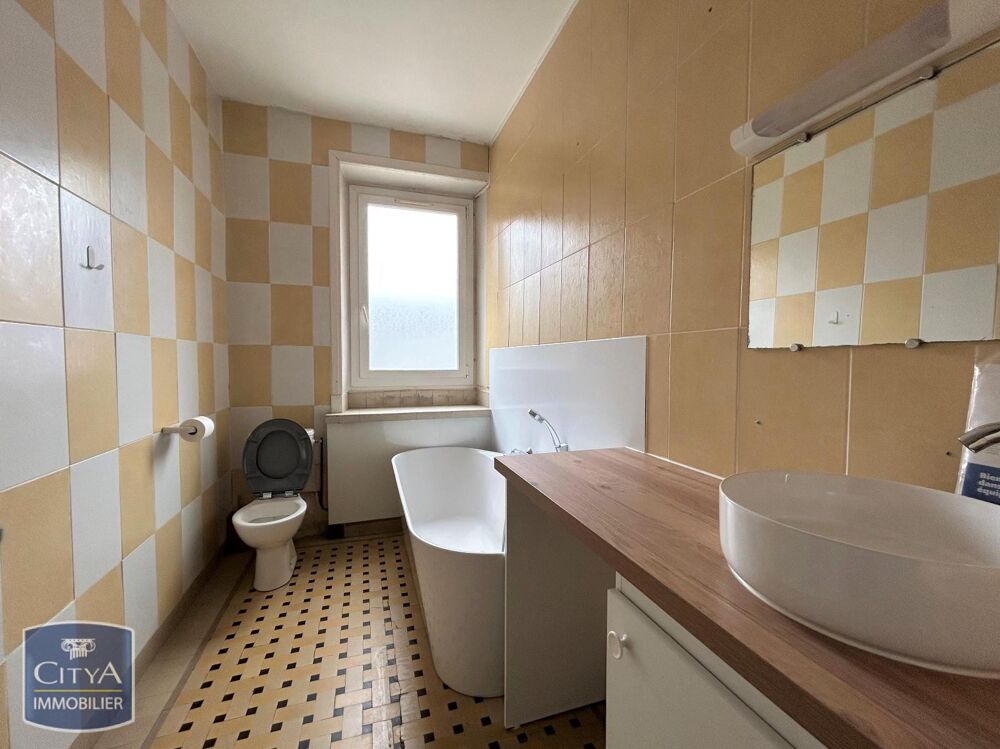 location Appartement - 3 pièce(s) - 68 m² Saint-Brieuc (22000)