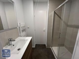  Appartement à louer 2 pièces 58 m²