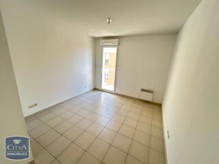  Appartement à louer 3 pièces 58 m²