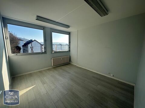   Location / Local Commercial - 63 m² 