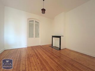  Maison à louer 5 pièces 107 m²