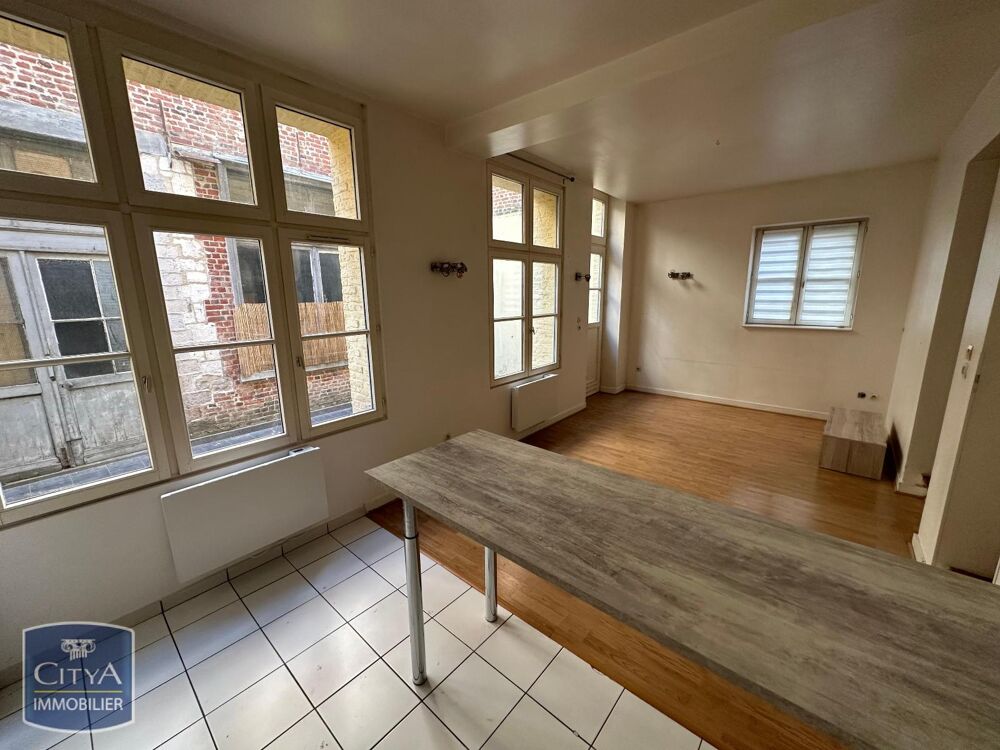 À LOUER : Charmant appartement T2 situé au coeur de Lille....