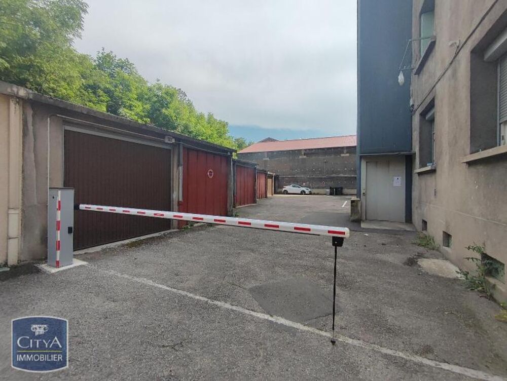location Parking / Garage Saint-Chamond (42400)