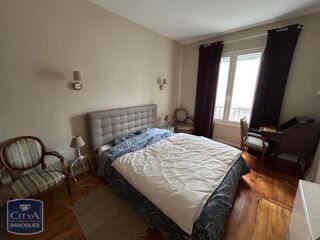  Appartement à louer 3 pièces 86 m²