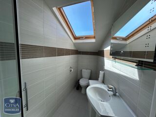  Appartement à louer 2 pièces 34 m²