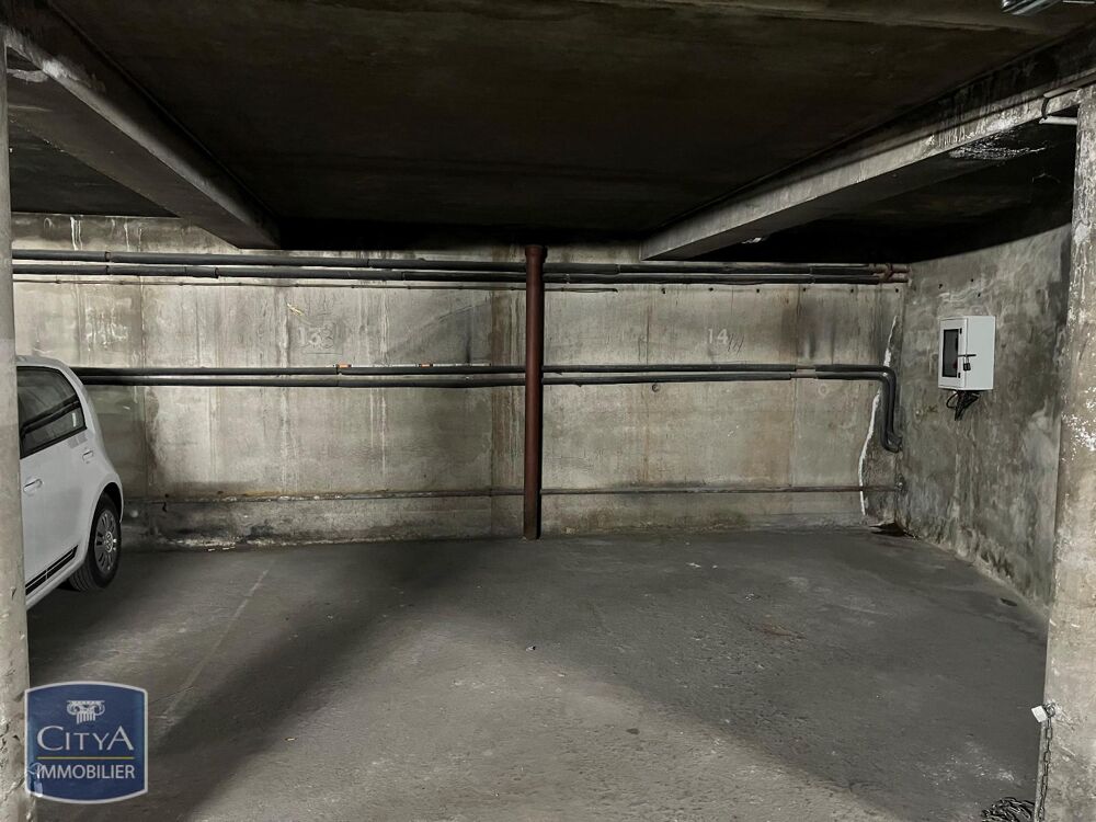 location Parking / Garage Marseille 7