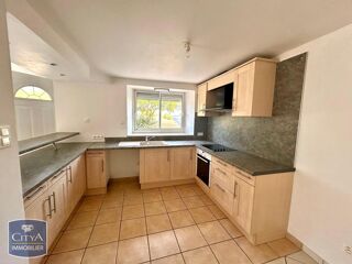  Maison à louer 4 pièces 108 m²