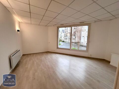 &Agrave; LOUER : Local professionnel situ&eacute; &agrave; Tours Centre. C... 750 37000 Tours