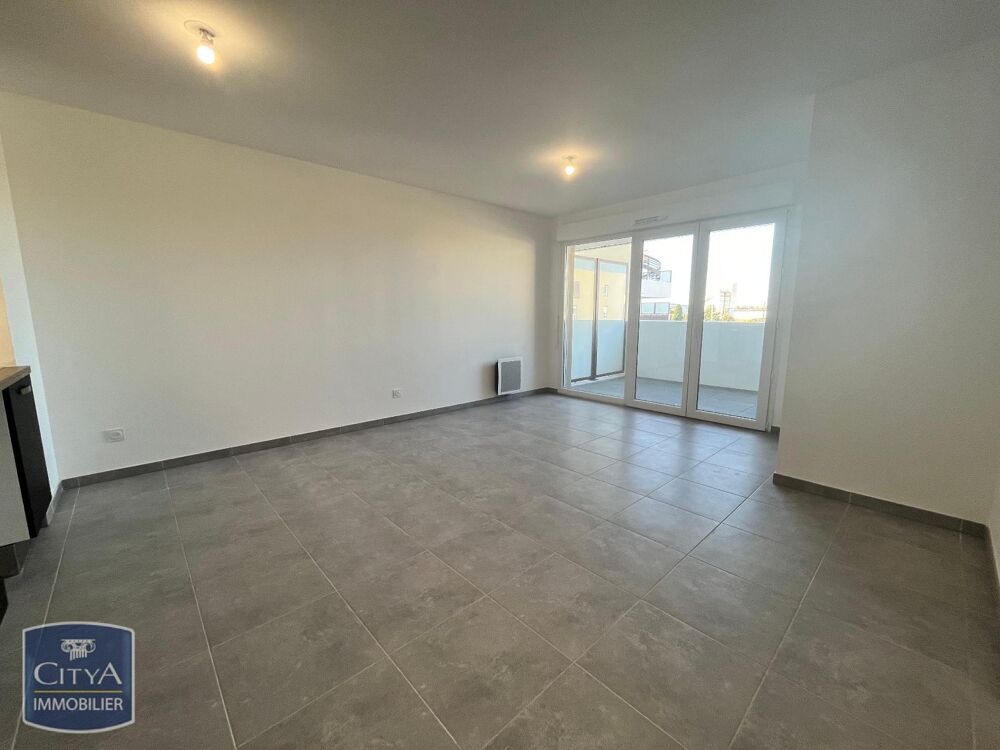location Appartement - 3 pièce(s) - 57 m² Arles (13200)