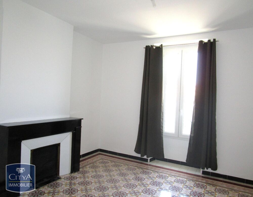 location Appartement - 4 pièce(s) - 82 m² Nîmes (30000)