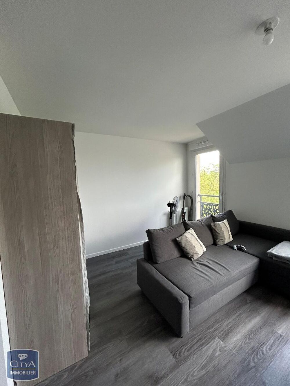 location Appartement - 1 pièce(s) - 36 m² Saint-Germain-lès-Arpajon (91180)