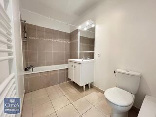  Appartement à louer 2 pièces 40 m²