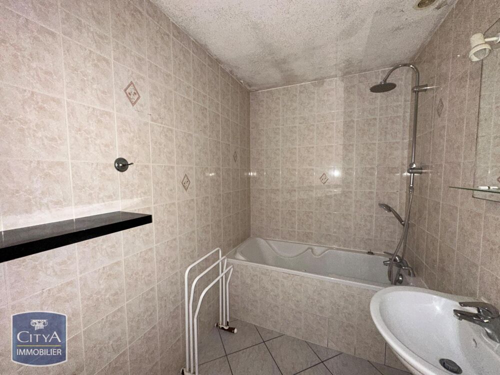location Appartement - 3 pièce(s) - 54 m² Mâcon (71000)
