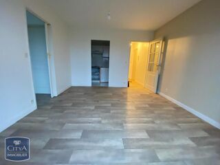 Appartement à louer 2 pièces 34 m²