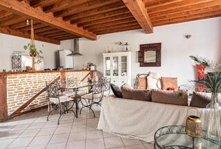  Appartement à louer 3 pièces 85 m²