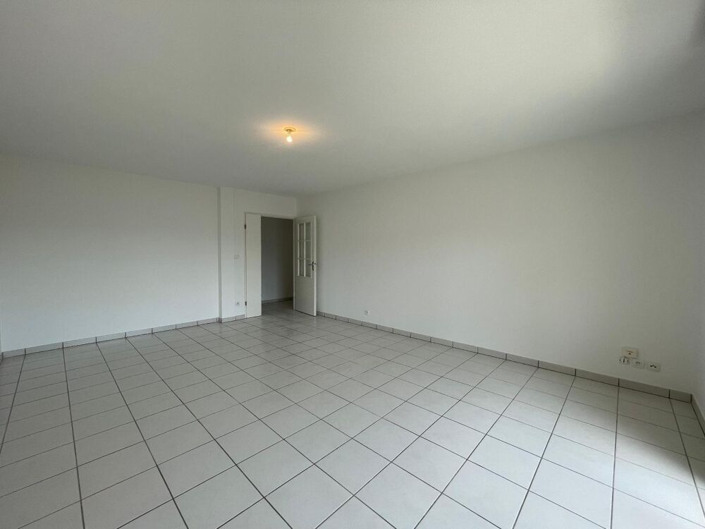 location Appartement - 3 pièce(s) - 69 m² Toulouse (31100)