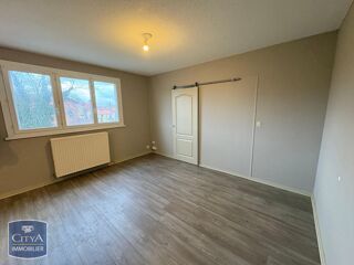  Appartement à louer 3 pièces 57 m²