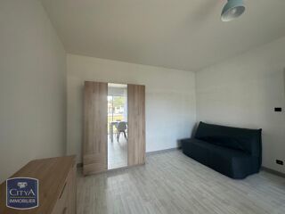  Appartement à louer 1 pièce 24 m²