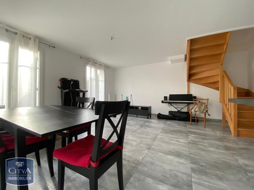 location Maison - 4 pièce(s) - 80 m² Saclay (91400)