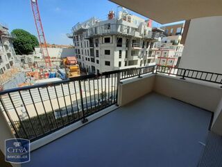  Appartement à louer 3 pièces 66 m²