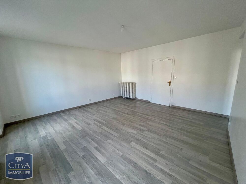location Appartement - 5 pièce(s) - 130 m² Saint-Macaire-en-Mauges (49450)