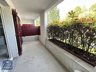  Appartement à louer 1 pièce 32 m²